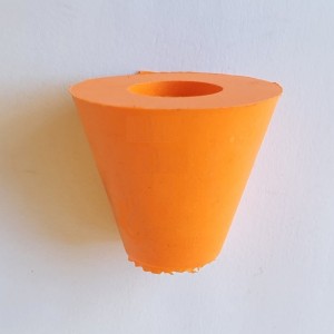 Rubber cone 
